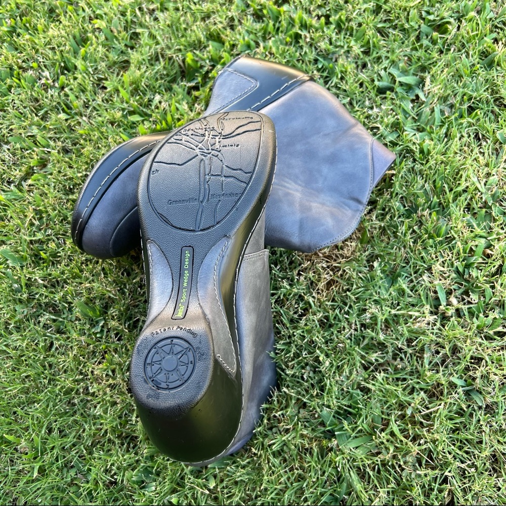 Jambu Gray Heeled Ankle Boots - Picture 4 of 7